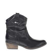 d boots gekleed/ 0-2