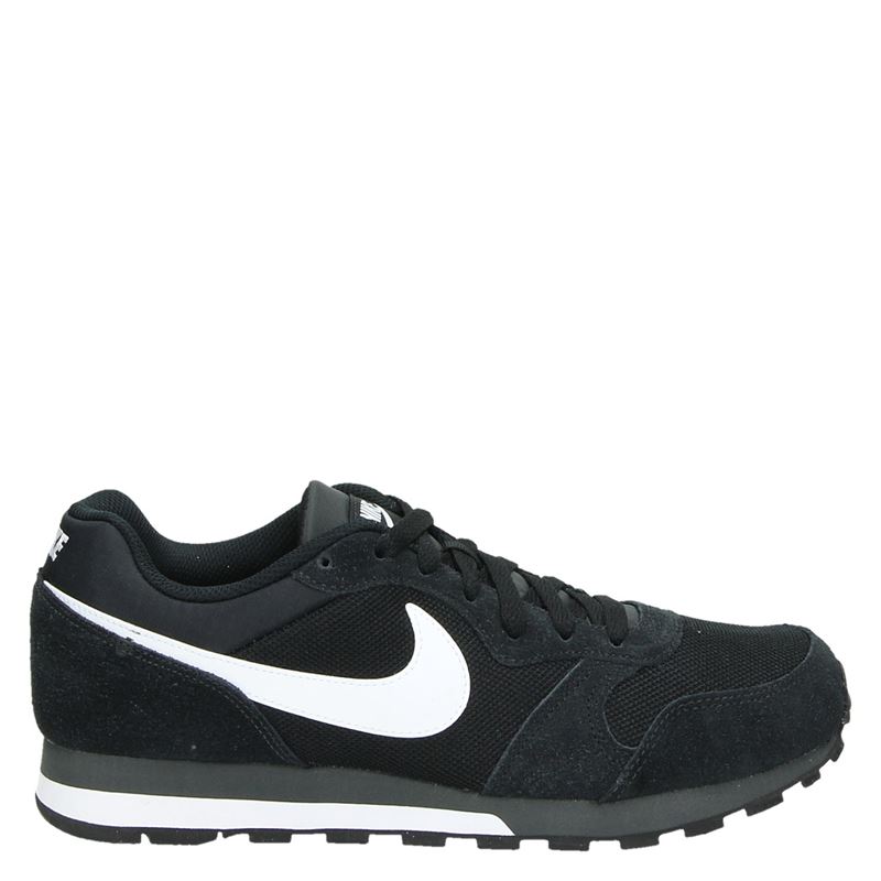 Nike MD Runner 2 lage sneakers zwart