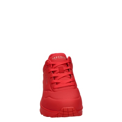 skechers rood