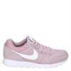 Nike MD runner seasonal