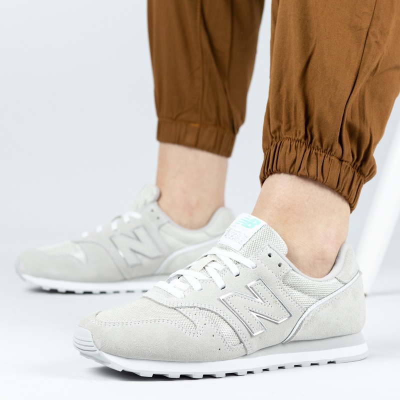 New Balance 373 - Lage sneakers voor dames - Beige - Nelson.nl