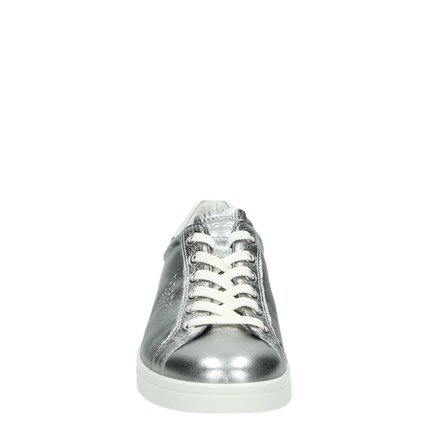 Ecco Soft 4 - Lage sneakers voor dames - Zilver - Shoemixx.nl