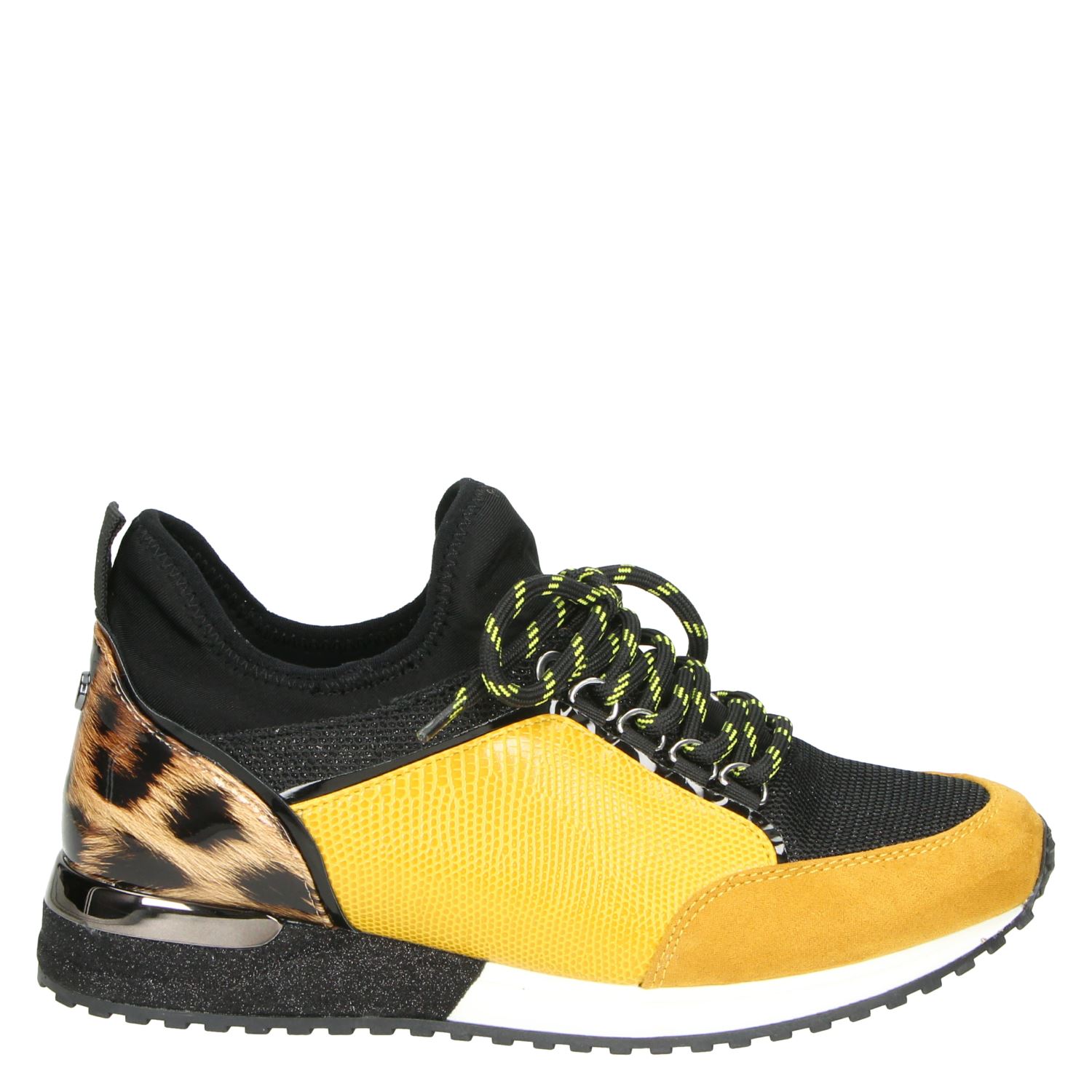Shop LA STRADA SNEAKERS (BEIGE) 580.40.030 online | Bekijk de nieuwe  Collectie