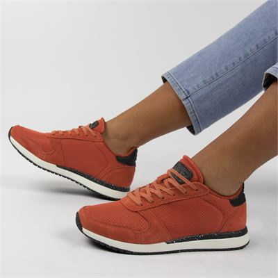 Woden Ydun Fifty - Lage sneakers - Oranje