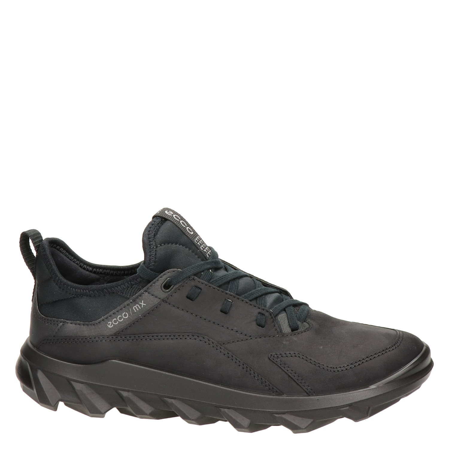 ecco skechers