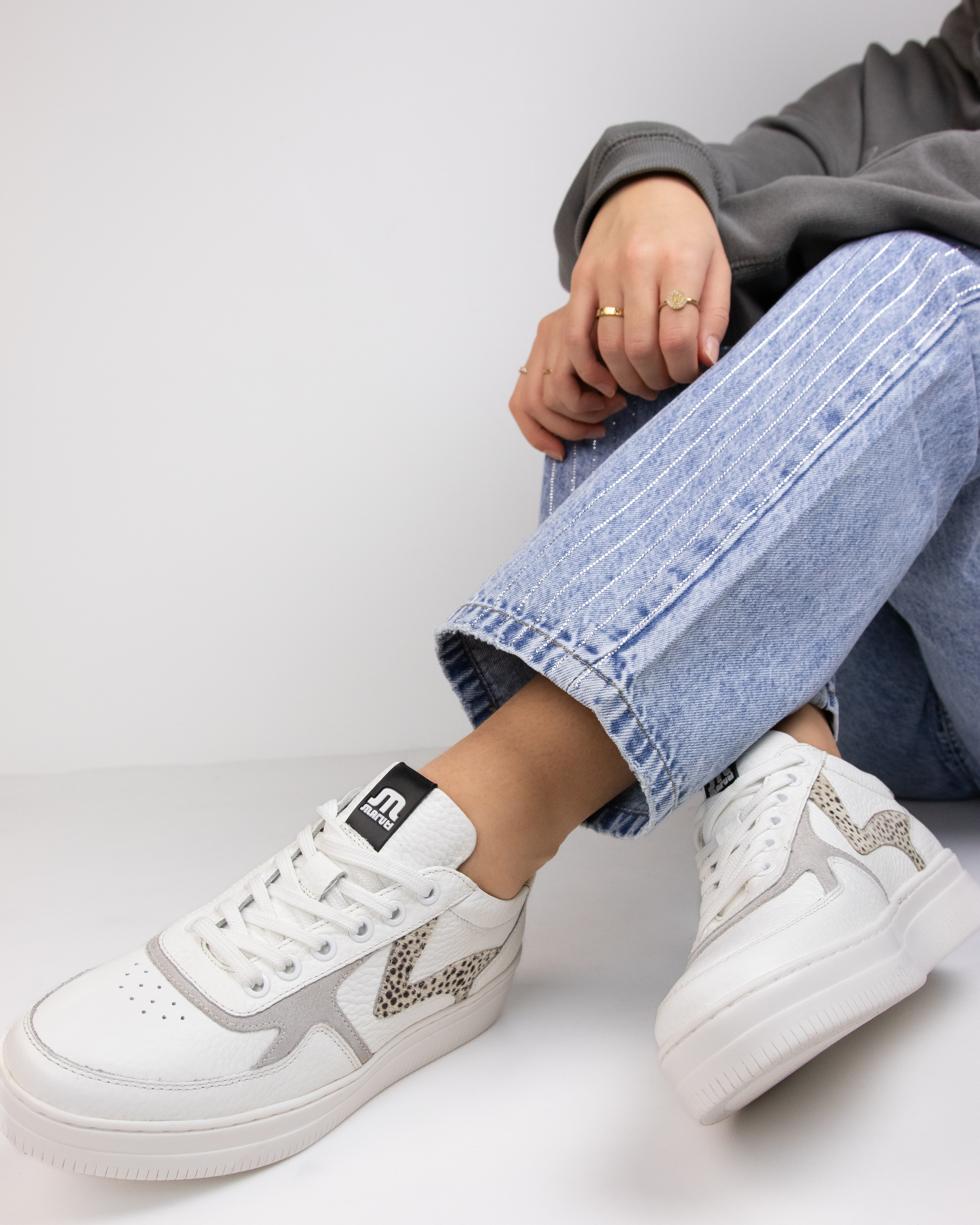 Maruti Momo - Lage sneakers voor dames - Wit - Shoemixx.nl