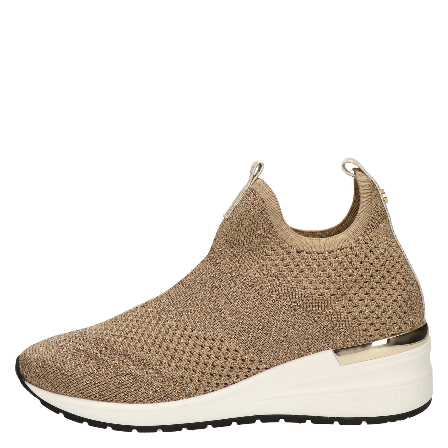 Nike Go FlyEase maakt in schoenen stappen makkelijk - Mixed Grill
