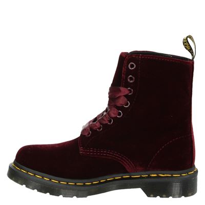 red velvet dr martens