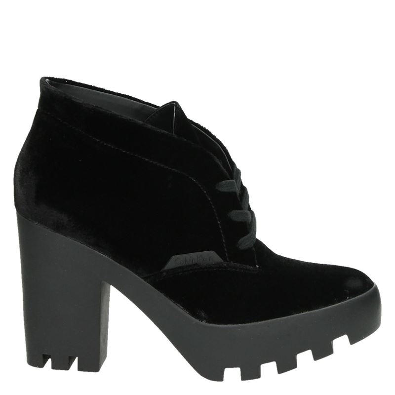 Calvin Klein Stevie Velvet Enkellaarsjes Zwart calvin klein kopen in de aanbieding