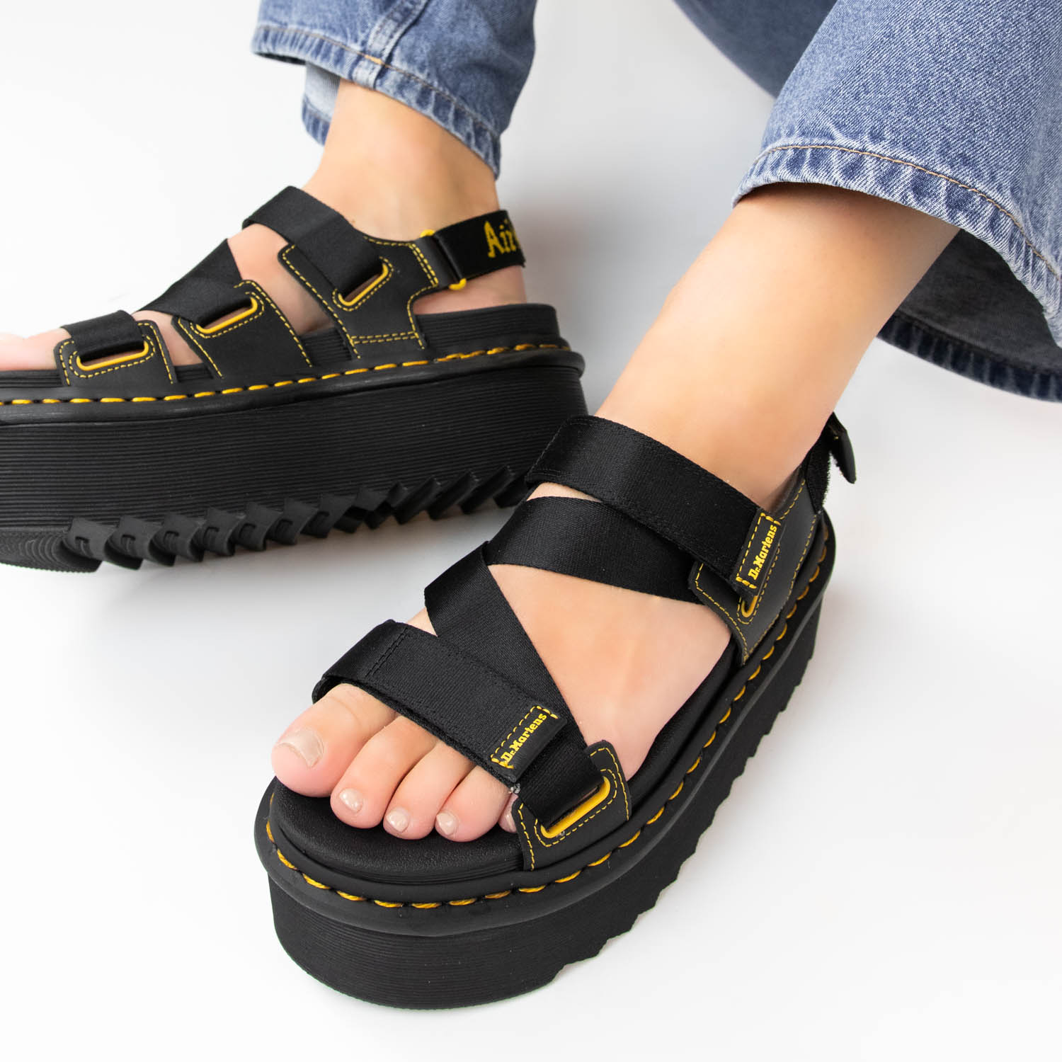 Dr. Martens Kimber - Sandalen voor dames - Zwart - Nelson.nl
