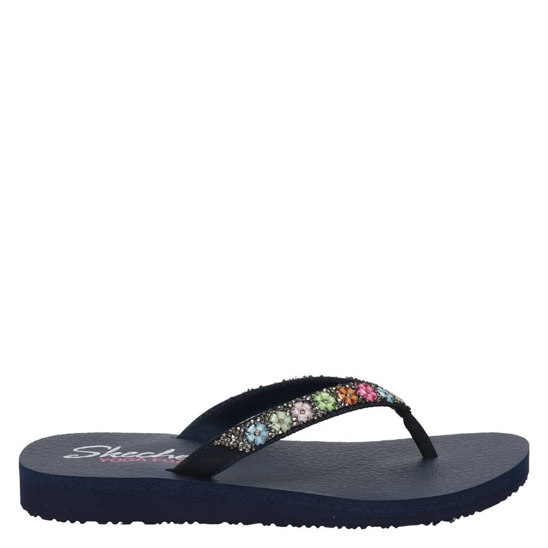 Buy SKECHERS black Kids D\u0026#39;Lites for Kids in MENA, Worldwide