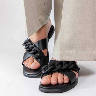 Marco Tozzi - Slippers - Zwart