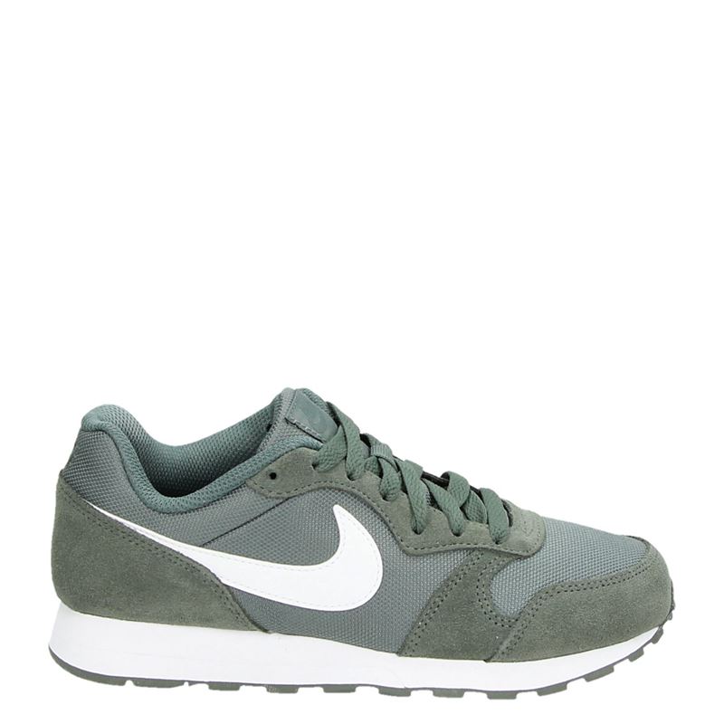Nike Md Runner Lage Sneakers Groen nike kopen in de aanbieding