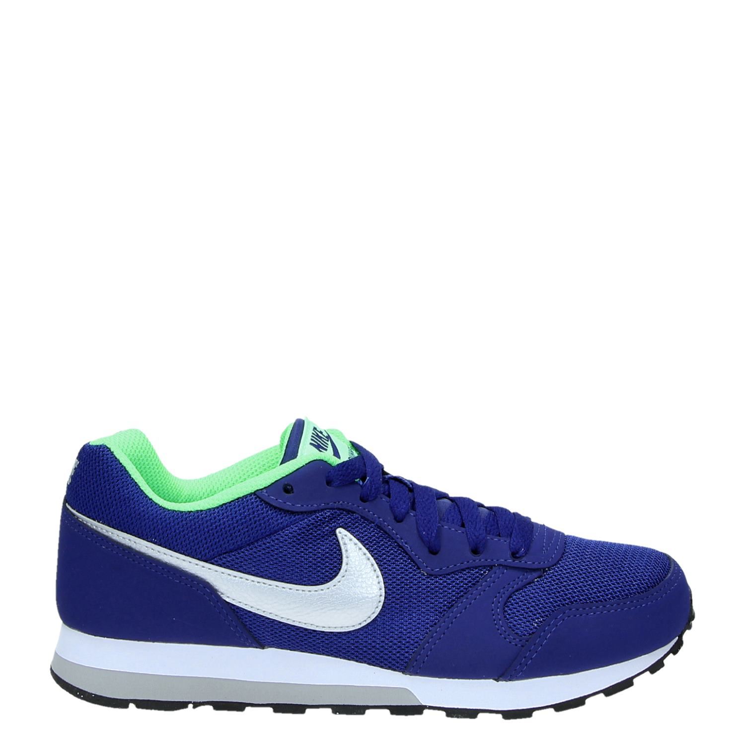 Md Runner Nike Sneakers Blauw Dames Nike Md Runner Blauw Dames