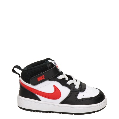 Nike jongensschoenen kopen? - Nelson.nl